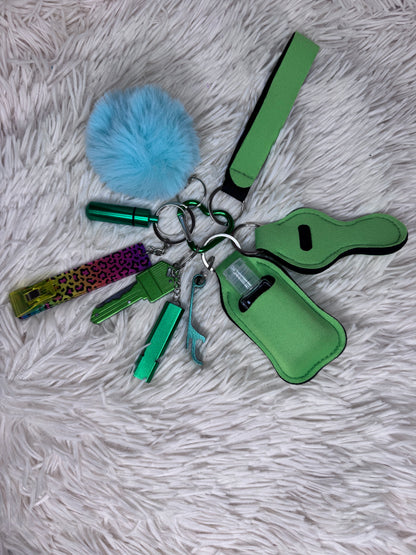 Green Breeze | Porte-clés vert & pompon bleu ciel (kit essentiel)